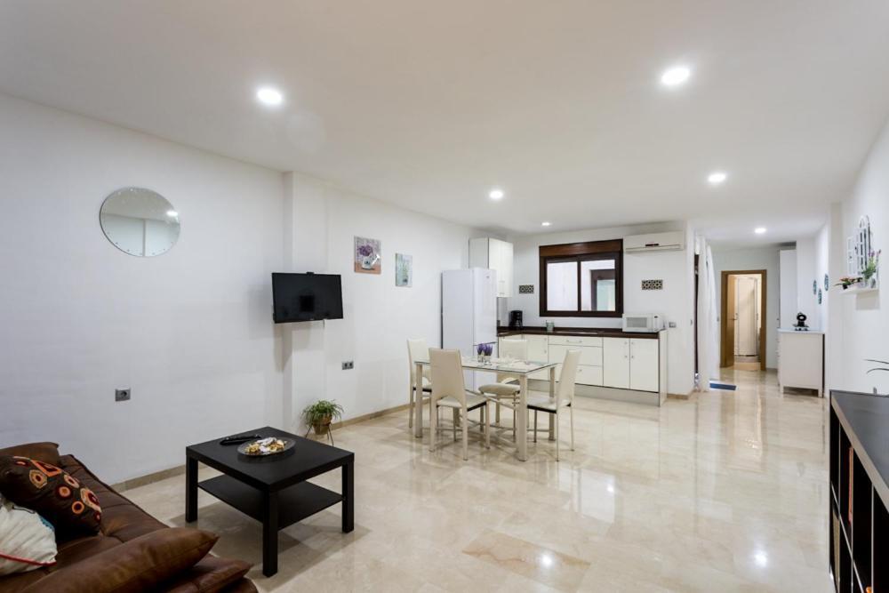 Apartamento En San Lorenzo เซบีญา ภายนอก รูปภาพ